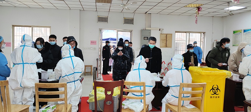 lehu乐虎国际员工作为志愿者积极参与社区街道战“疫”队伍