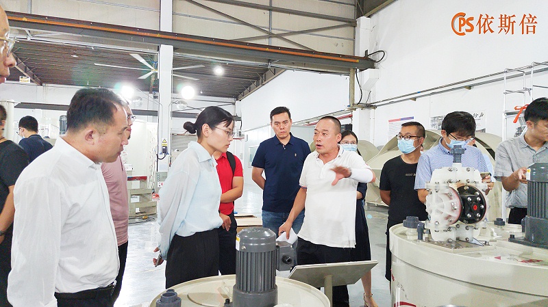 苏州市科技局领导及市发展促进会产业协会莅临lehu乐虎国际参观指导